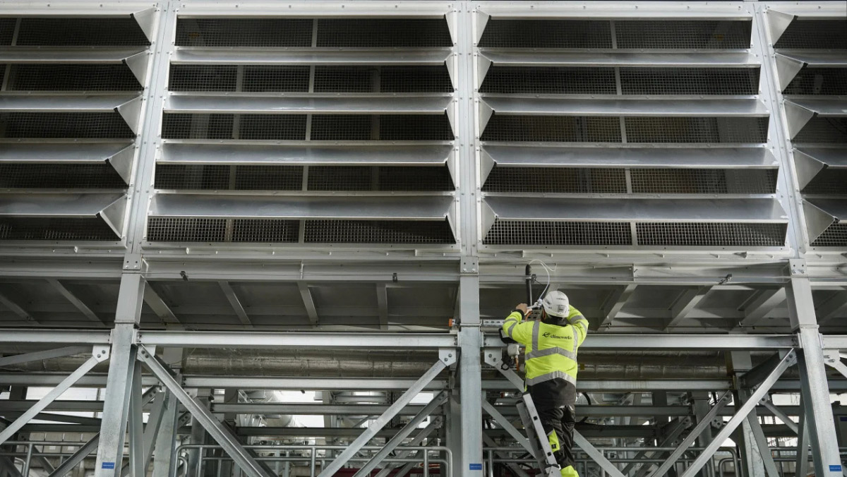 Climeworks Captures More CO₂ with Half the Energy